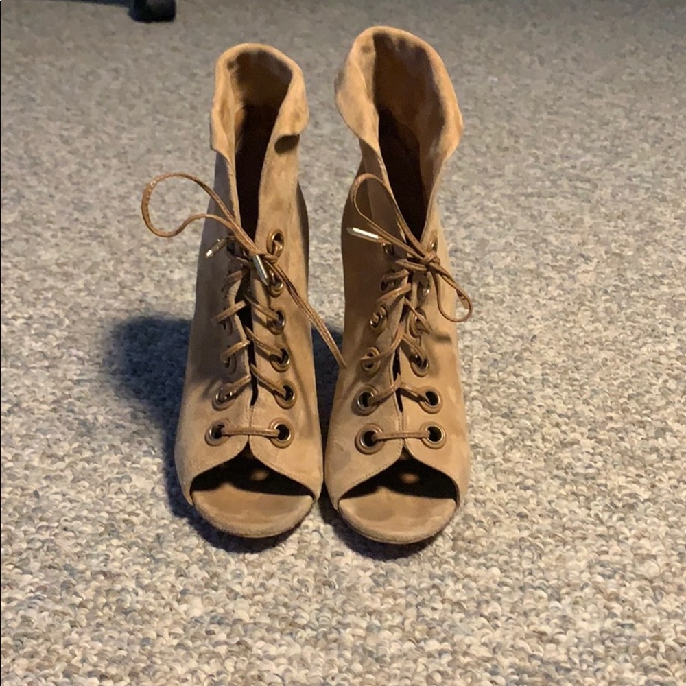 Aquazzura